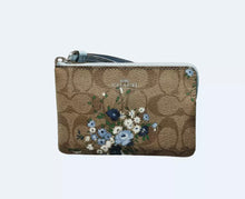 Load image into Gallery viewer, Coach Corner Zip Wristlet
