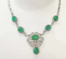 Load image into Gallery viewer, 18K White Gold Natural Emerald Necklace with Diamonds EN007
