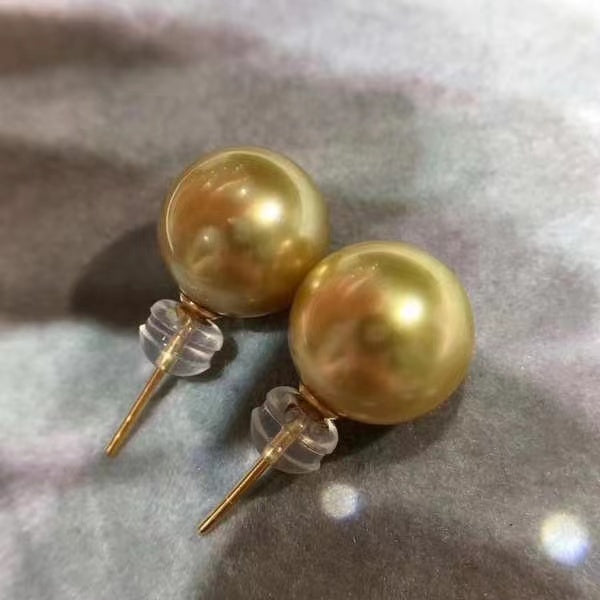 Natural Nanyang Gold Sea Pearl Earrings