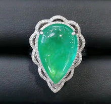 Load image into Gallery viewer, 18K White Gold Natural Emerald Ring with Diamonds ER077
